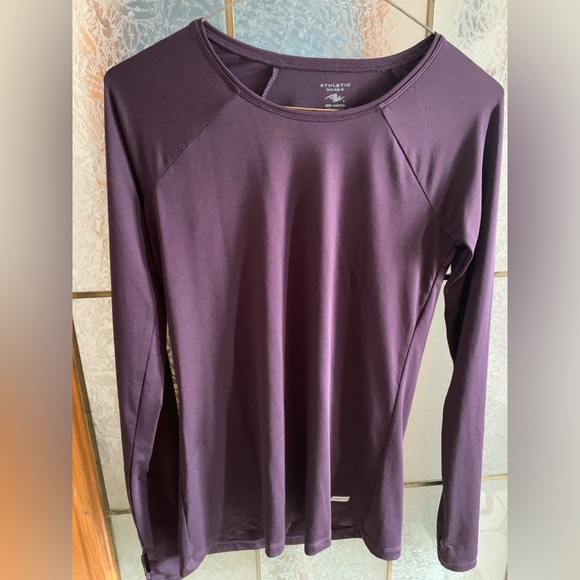 2 ATHLETIC WORKS PURPLE AND GREEN LONG SLEEVE TOPS 15” PTP - Picture 4 of 10